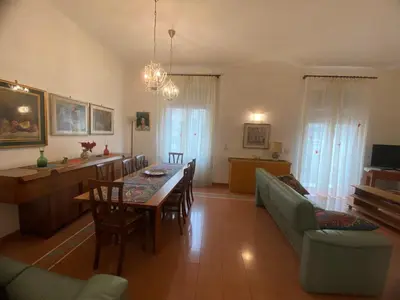 TV o dispositivi per l'intrattenimento presso Home Toledo 355