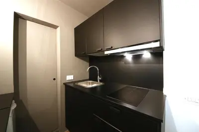 Cucina o angolo cottura di Casa Maulù a Napoli centro