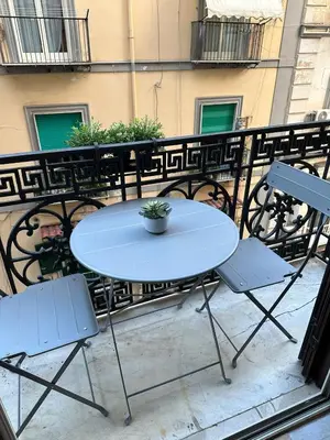 Balcone o terrazza di B&B Pantarei Napoli