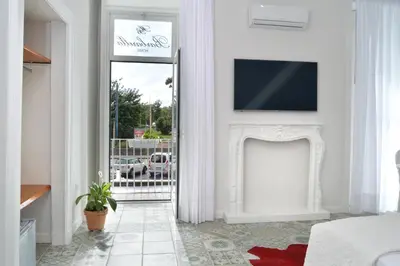 TV o dispositivi per l'intrattenimento presso Barbarella Home