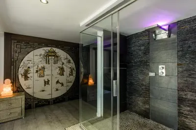 Bagno di luxury suite San Carlo