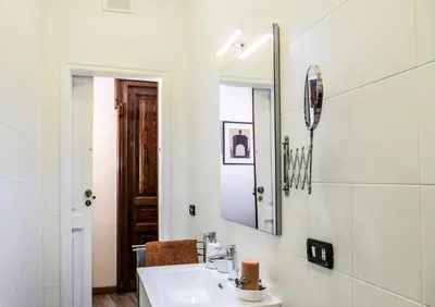 Bagno di Casa Frangiò Modern Apartment Historical Centre - Authentic Neapolitan Apartment for Families and Friends