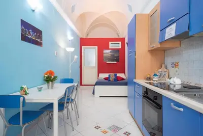 Cucina o angolo cottura di Bobbò house II, la finestra sugli scavi