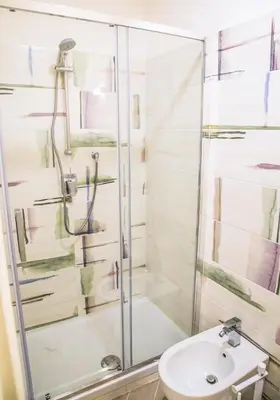 Bagno di Borgo Angioino