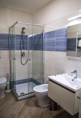 Bagno di Borgo Angioino
