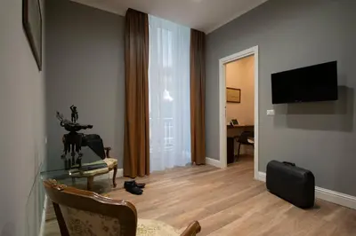 TV o dispositivi per l'intrattenimento presso Dante Maison De Luxe
