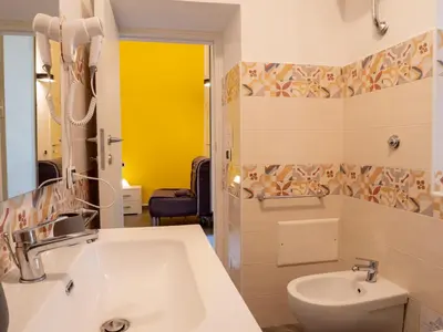 Bagno di B&B Cosmoneapolitan