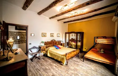 Letto o letti in una camera di San Gennaro B&B