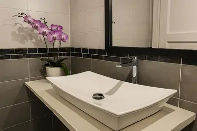 Bagno di NAPOLI VIBES Rooms