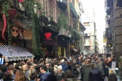 Ospiti di Napoli centro storico Un Passo da San Gennaro