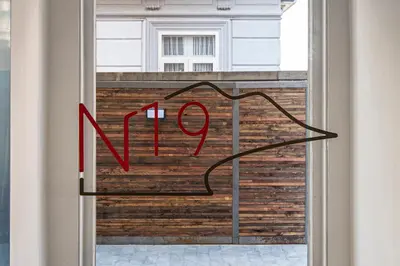 Planimetria di Napul'è 19