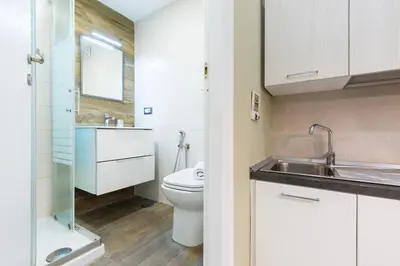 Bagno di BAUBO sulla via dei presepi by Napoliapartments