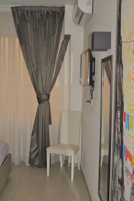 TV o dispositivi per l'intrattenimento presso Napoli Via Toledo