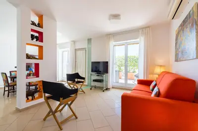 TV o dispositivi per l'intrattenimento presso N'Attic a Vomero Penthouse Terrace by Napoliapartments