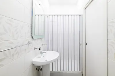 Bagno di Many House