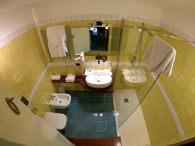 Bagno di Hotel Ausonia