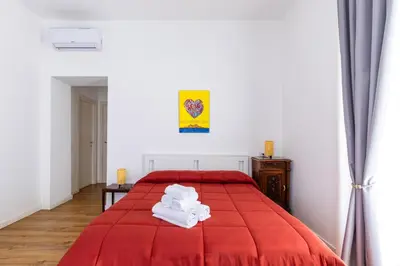 Letto o letti in una camera di Barrio 133 - double bedroom in center by Napoliapartments