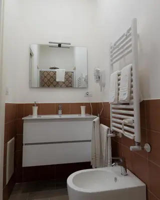 Bagno di Dimora Cavour