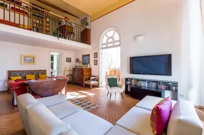 TV o dispositivi per l'intrattenimento presso Residenza Capano Charming House by Napoliapartments