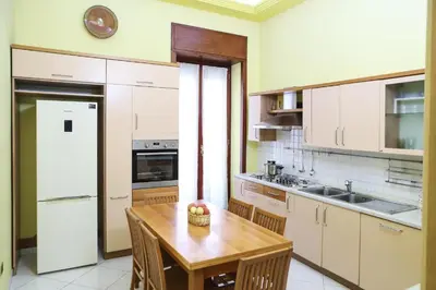 Cucina o angolo cottura di CuoreNapoletano Apartment