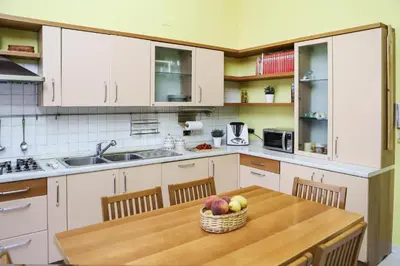Cucina o angolo cottura di CuoreNapoletano Apartment