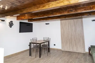 TV o dispositivi per l'intrattenimento presso Artisti Home Naples