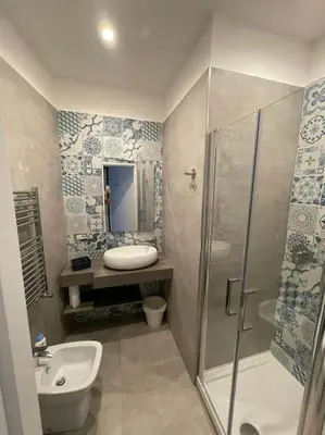 Bagno di DaDedo’ -Monolocale tra Plebiscito Toledo e Chiaia