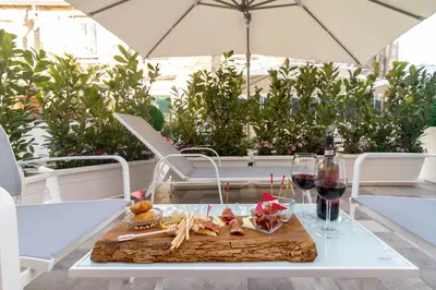 Cibo presso l'appartamento o nelle vicinanze