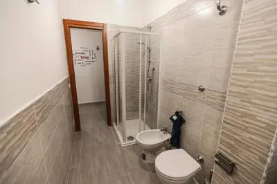 Bagno di Habitat: Luxury home Napoli centro
