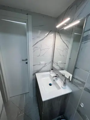 Bagno di Bro and sis house